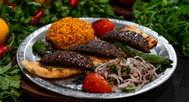 Kaşarlı Izgara Köfte